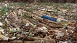 Miris! Bukan Cuma Air, Sungai Piji Kudus Juga Penuh Sampah