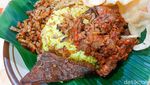Sedapnye! Nasi Uduk Pakai Lauk Semur Jengkol yang Jadi Primadona
