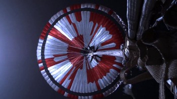 Tangkapan rekaman video ketika parasut Perseverance mengembang saat memasuki atmosfer Mars. Foto: NASA/Screenshot detikINET