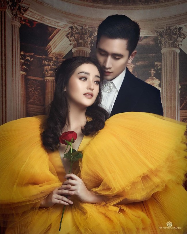 Menggandeng fotografer Fandy Susanto, Disney Indonesia menampilkan tiga pasangan selebriti Tanah Air sebagai sejoli dari judul-judul film legendarisnya serta serial TV yang sedang trending. Mereka yang terlibat di proyek ini di antaranya Verrel Bramasta dan Ranty Maria. (Foto: Dok: Disney dan FD Photography)