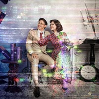 Felicya Angelista dan Hito Caesar baru saja menikah. Untuk menyempurnakan momen mesra mereka di pemotretan ini, mereka tampil kompak dalam balutan busana bernuansa merah dan coklat pastel. (Foto: Dok: Disney dan FD Photography)