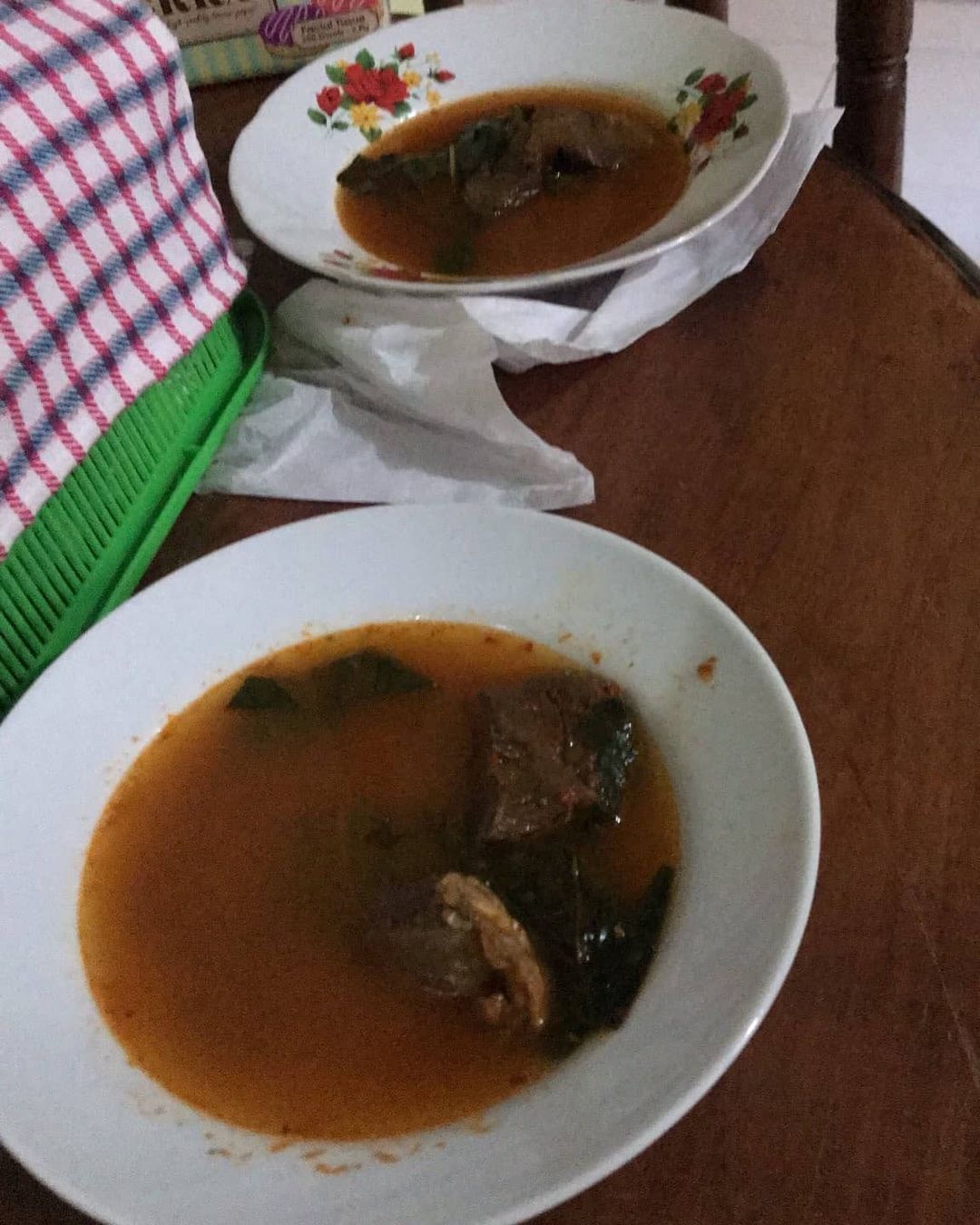 Pesan Via Ojol, Wanita Ini Dapat Rendang Berkuah 'Air Kobokan'
