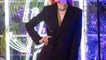 Pose Ceria HyunA saat Makan Pizza dan Kue Ulang Tahun