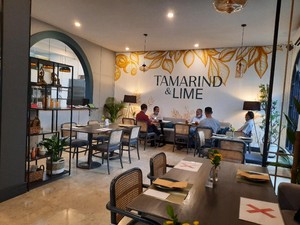Menikmati Sajian dengan Citarasa Asia di Restoran Tamarind & Lime, Senopati
