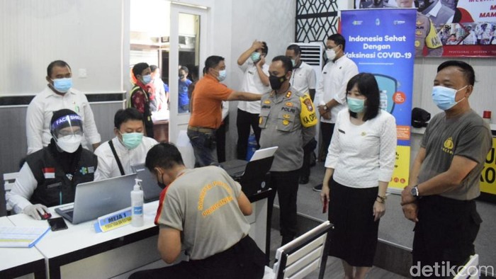 vaksinasi covid-19 pasuruan