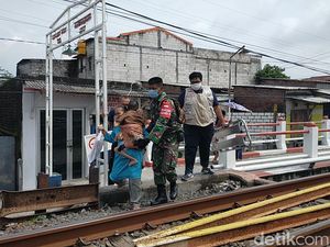 Anak Lumpuh yang Tinggal di Gubuk Tak Layak Huni Akhirnya Dipindah ke Rusun