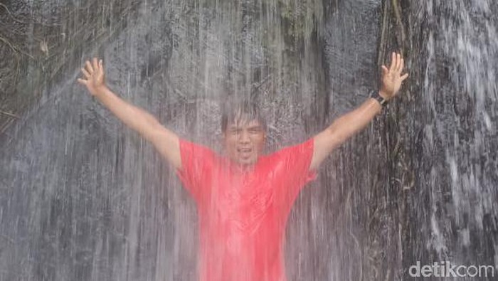 Air Terjun di Kutai Kertanegara