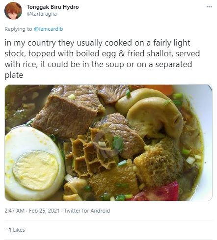 Cardi B Makan Jeroan Sapi
