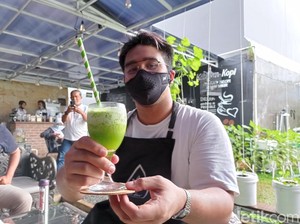 Di Green House Kopi Bisa Petik Sayuran Hidroponik dan Minum Jus Segar