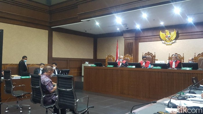 Djoko Tjandra dalam sidang lanjutan dengan agenda pemeriksaan terdakwa (Zunita Amalia Putri/detikcom)