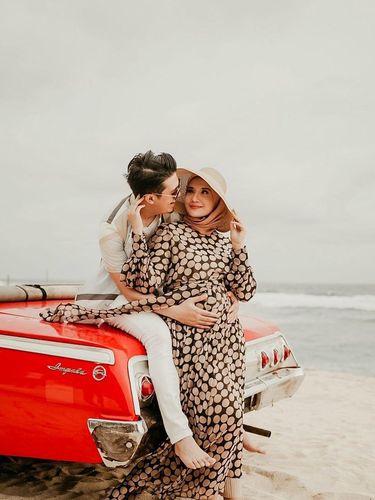 Dress Zaskia Sungkar Dress polka Zaskia Sungkar