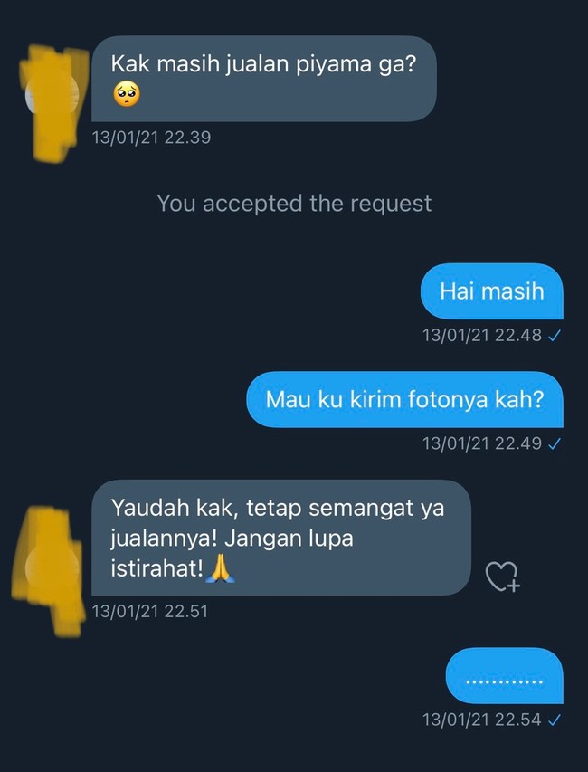 Nasib di PHP-in pembeli. Kirain nanya karena mau beli dagangannya, eh ternyata cuma buat semangatin jualan aja. Yaudahlah ya, bersyukur aja ada yang semangatin. Foto: Twitter/@txtdarionlshop