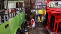 Pembuatan mobil odong-odong sekitar 4 pekan. 