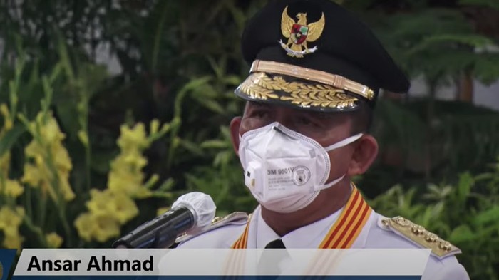 Gubernur Kepri Ansar Ahmad