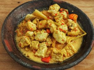 Resep Gulai Tahu Kuning yang Gurih Berempah
