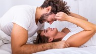 5 Posisi Seks Pelepas Stres, Bisa Dicoba Bersama Suami