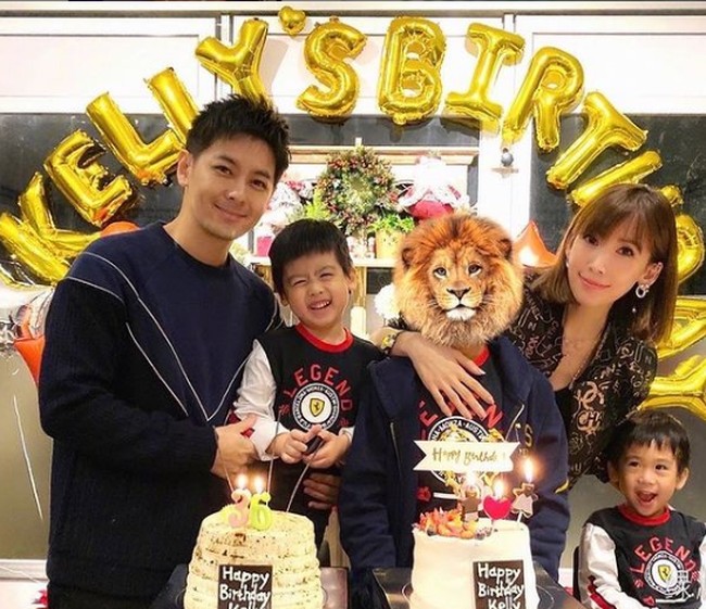Jimmy Lin menikah dengan mantan model Taiwan, Kelly Chen, dan dikaruniai tiga anak. Sang istri kerap dikritik karena dianggap kurang cantik untuk seorang aktor setampan Jimmy Lin. Foto: Instagram/@jimmylin