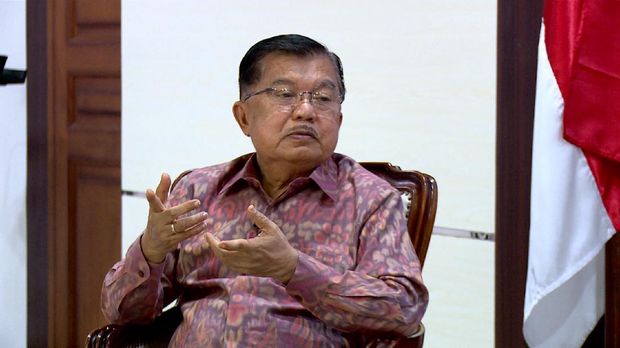 Mantan wakil presiden, Ketua Umum PMI