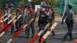 Massa Prodemokrasi Demo Kedubes Indonesia di Myanmar