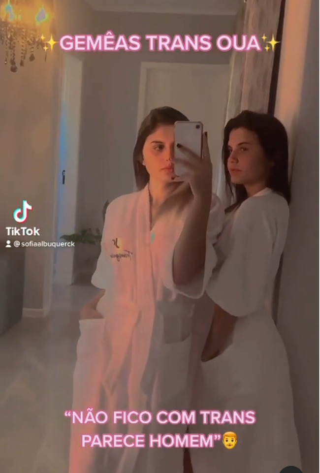 Keduanya melakukan perubahan kelamin pada 13 dan 14 Februari. Sejak dua tahun ini, si kembar asal Brazil itu telah melakukan terapi hormon. Foto: Instagram