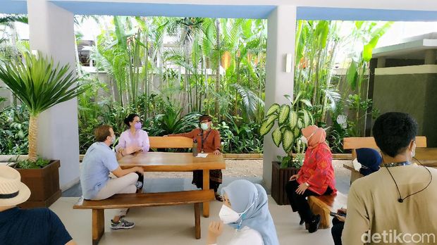 Menparekraf Sandiaga Uno kunjungi waterboom Bali