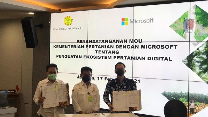 Microsoft dan Kementerian Pertanian menandatangani memorandum of understanding (MoU).