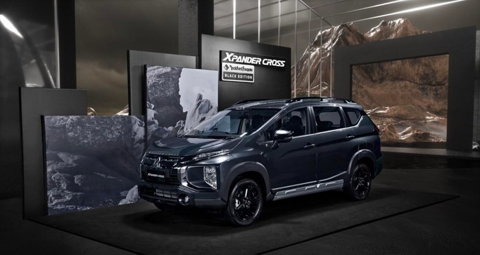 Mitsubishi Xpander Cross Rockford Fosgate Black Edition.
