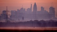 Bahkan kawasan perbankan di Frankfurt terlihat sangat romantis saat pagi hari.