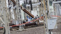 Salah satu gardu induk yang memiliki peran vital dalam mensuplai kelistrikan Ibu Kota pada khususnya dan sistem kelistrikan Jawa Bali  adalah Gardu Induk Tegangan Ekstra Tinggi (GITET) 500 kV Gandul. 