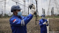 GITET Gandul mendapat suplai energy listrik dari dua sistem pembangkitan yaitu sistem barat  dan sistem timur. Dari sistem barat GITET Gandul disuplai dari pembangkit suralaya melalui Saluran Udara Tegangan Extra Tinggi (SUTET) 500 kV Gandul-Lengkong 1 dan 2. Dari sistem timur GITET Gandul disuplai dari pembangkit paiton melalui SUTET 500 kV Gandul-Depok 1 dan 2.