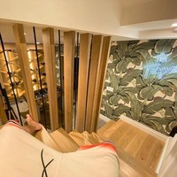 Pasalnya, seperti dikabarkan People, mereka sebenarnya menjual rugi rumah yang telah ditinggali selama dua tahun itu. Justin Bieber membeli rumah tersebut pada 2018 seharga US$ 8,5 juta. Itu berarti, mereka rugi setidaknya US$ 500 ribu atau Rp 7 miliar. (Foto: Instagram/@justinbieber)