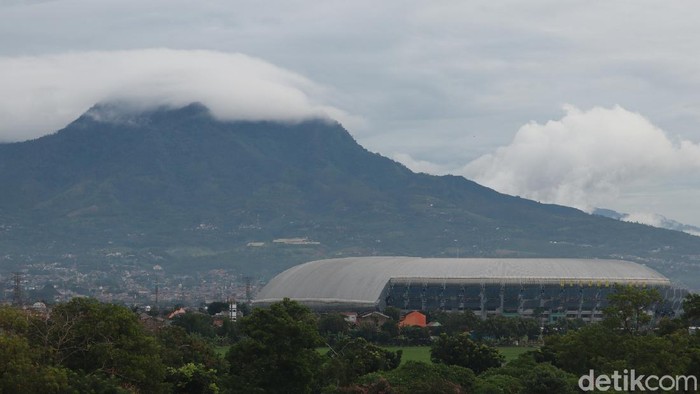 Stadion Gelora Bandung Lautan Api (GBLA) Kota Bandung siap digunakan untuk pertandingan Piala Menpora, Maret mendatang.