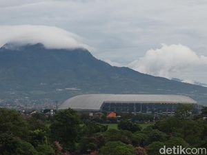 Bos Persib Minta Bobotoh Sabar Menunggu Kabar Soal Stadion GBLA