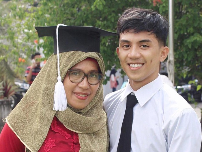 tiktok dr. Ikramsyah Maulana yang viral di TikTok karena kisahnya yang menginspirasi