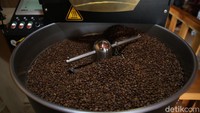 Sementara itu, Pendiri Kopi Malabar Indonesia, Supriatnadinuri atau biasa dikenal H Nuri, Kopi Malabar Indonesia mengelola 883 hektare lahan kopi dan bisa menghasilkan 150 ton kopi dalam setahun. Pengembangan kopi di Kaki Gunung Malabar ini sudah ada sejak tahun 2000, sedangkan kemasan Kopi Malabar Indonesia ini sudah ada sejak tahun 2009.