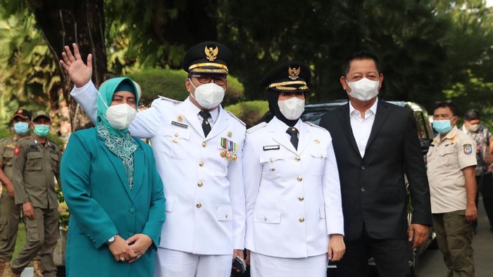 Danny-Fatma usai dilantik jadi Walkot-Wawalkot Makassar (dok. Istimewa).