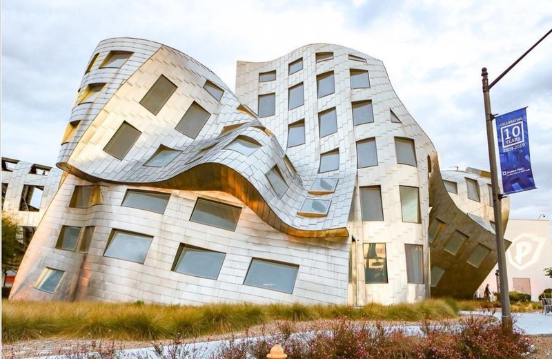 fotoinet kumpulan desain gedung yang unik