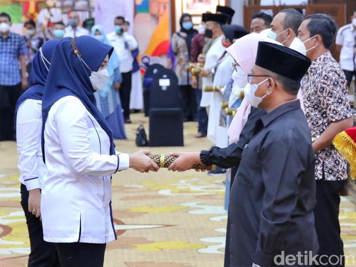 Gladi Bersih Pelantikan Kepala Daerah di Grahadi pada Rabu (24/2)