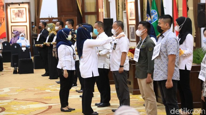 Gladi Bersih Pelantikan Kepala Daerah di Grahadi pada Rabu (24/2)