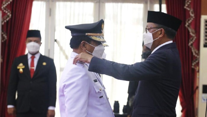 Gubernur Sulsel Nurdin Abdullah melantik 11 kepala daerah terpilih di Pilkada Serentak 2020 (dok. Humas Pemprov Sulsel).