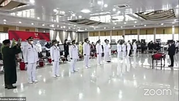 Gubsu Edy Rahmayadi melantik 5 kepala daerah di sesi kedua (screenshot YouTube Info Sumut)