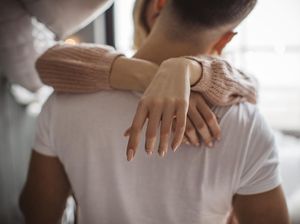 5 Hal yang Tak Boleh Dilakukan Setelah Bercinta, Apa Saja?