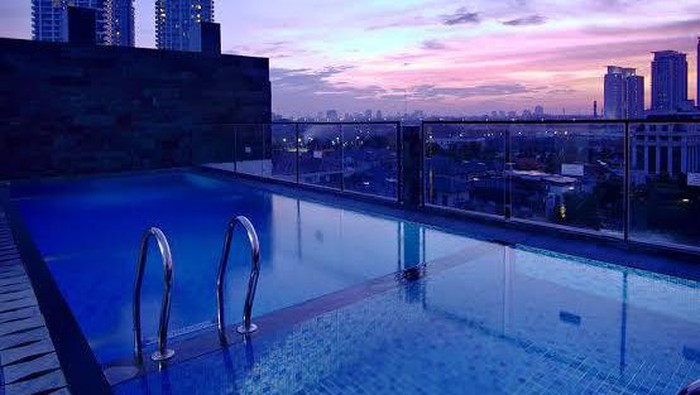 Liberta Hotels.