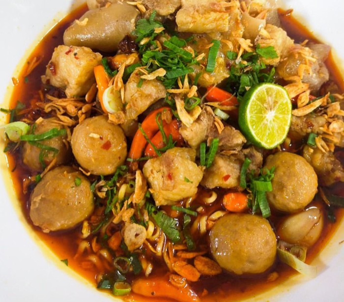Mie Bakso Kikil Kuah Mala Mie Bakso Kikil Kuah Mala