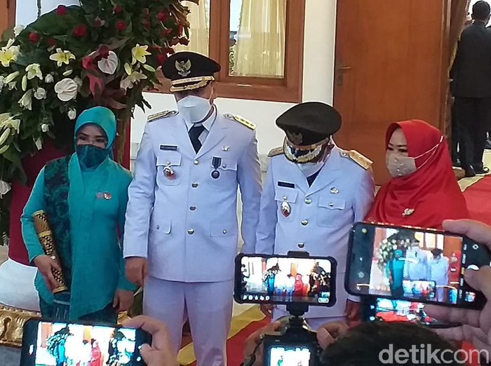 pelantikan kepala daerah di jawa timur sesi ketiga