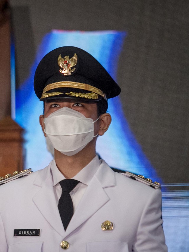 Gibran Tinggalkan Solo