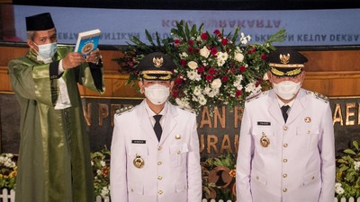 Momen Gibran Dilantik Sebagai Wali Kota Solo