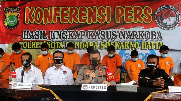 Polres Bandara Soekarno-Hatta menangkap jaringan narkoba yang selundupkan 1,2 Kg sabu di dubur. Foto dikasih oleh Kasubbag Humas Polresta Bandara Soetta Iptu Rianto.
