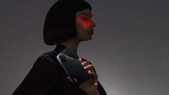 Ponsel ini mengusung kamera utama 64 MP f/1,88 yang mampu merekam video 8K.  Foto: doc Xiaomi