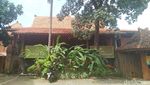 Ada Gudeg Komplet Berbumbu Mlekoh di Resto Rumah Jawa